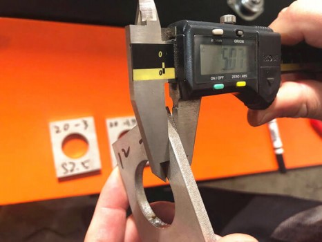 fiber laser cutting