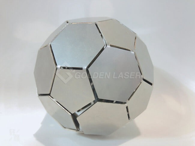 fiber laser cutting metal